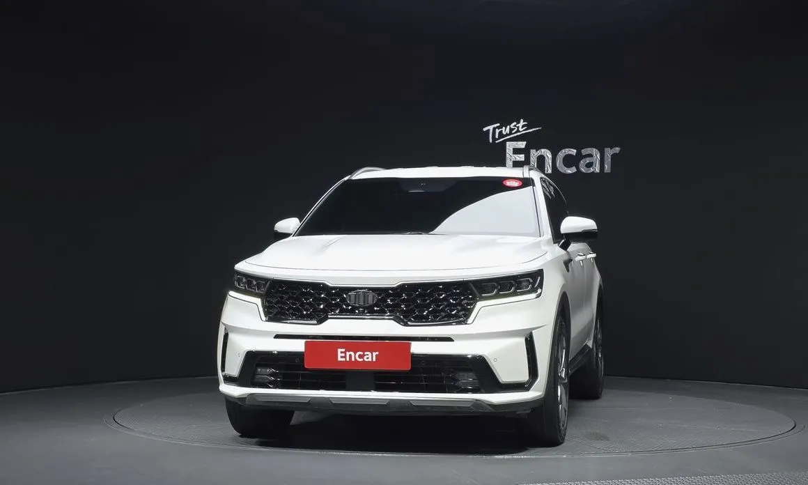 Kia Sorento — фото 4