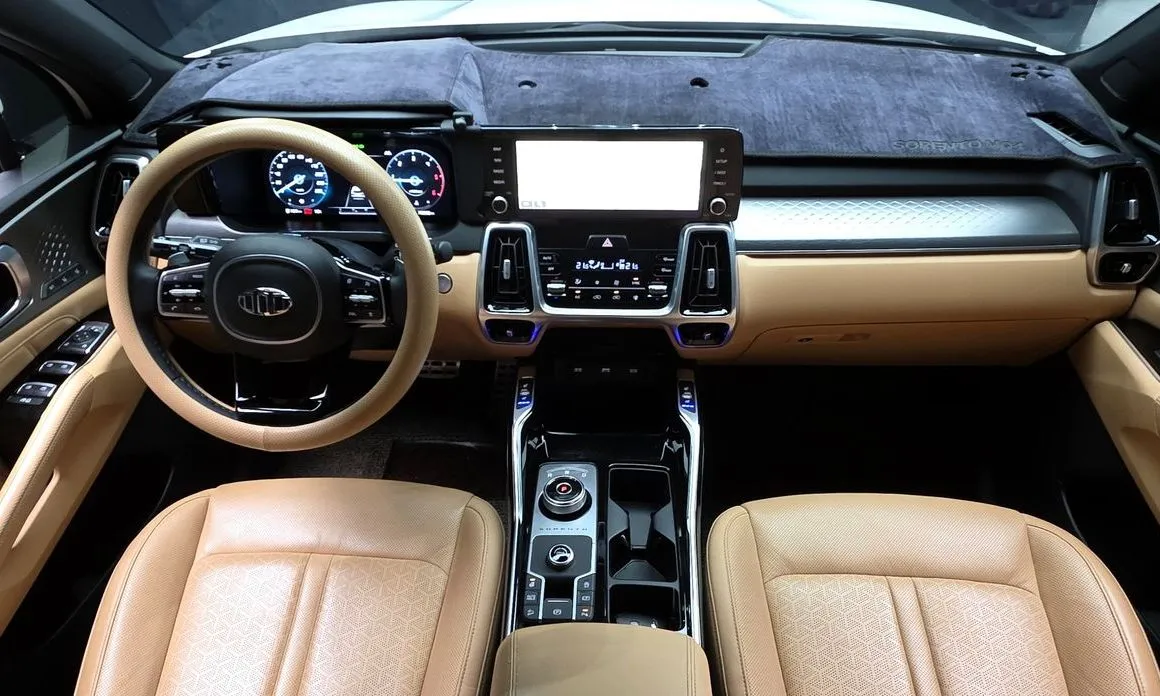 Kia Sorento — фото 10