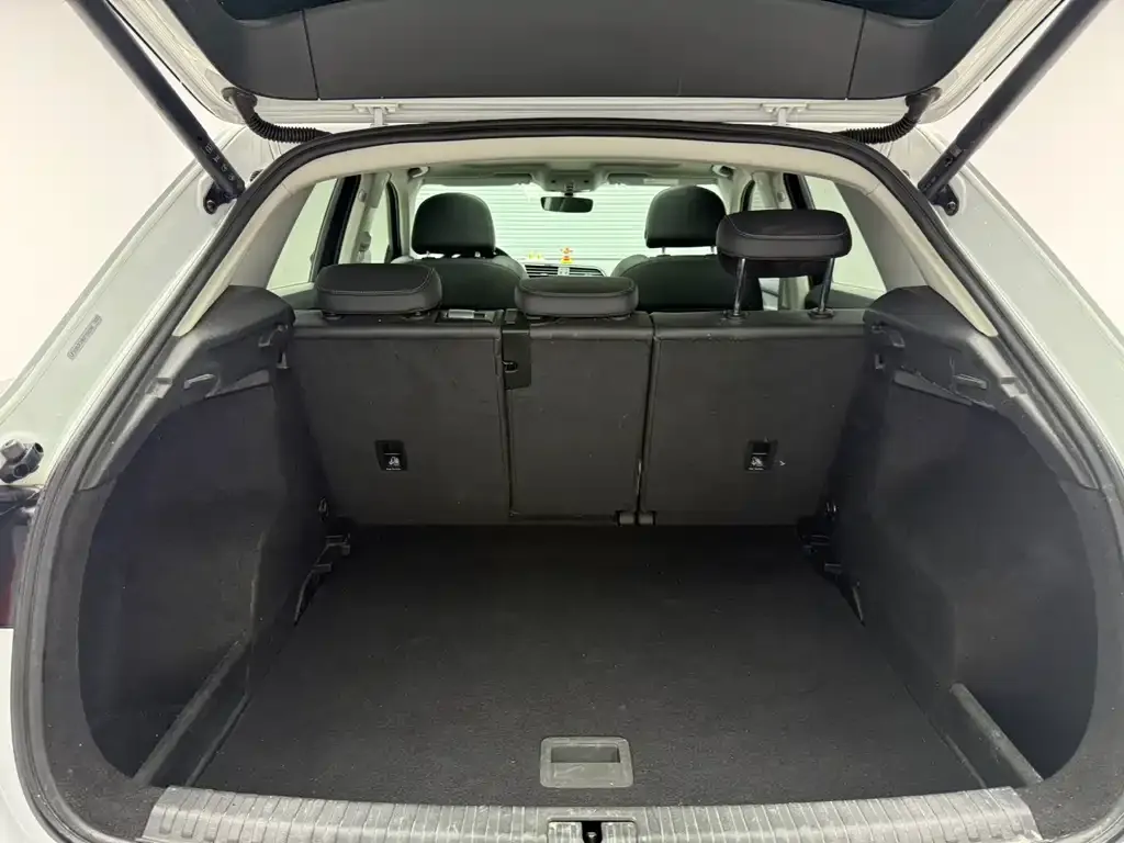 Audi Q3 2021 из CN, фото 8
