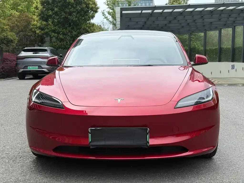 Tesla Model 3 2024 из CN, фото 5
