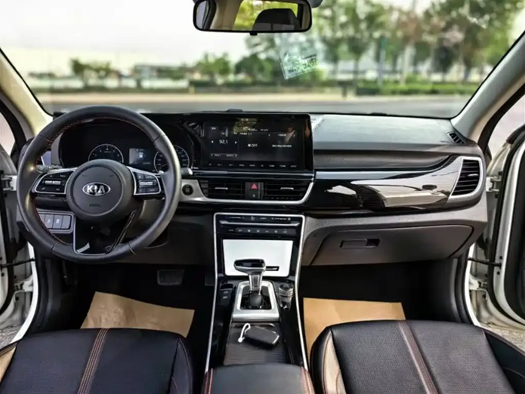 Kia KX3 2021 из CN, фото 5