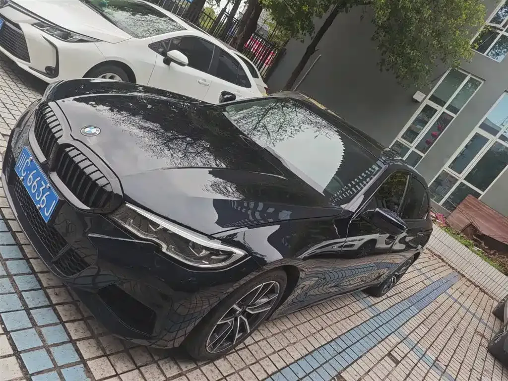BMW 3 Series — фото 1