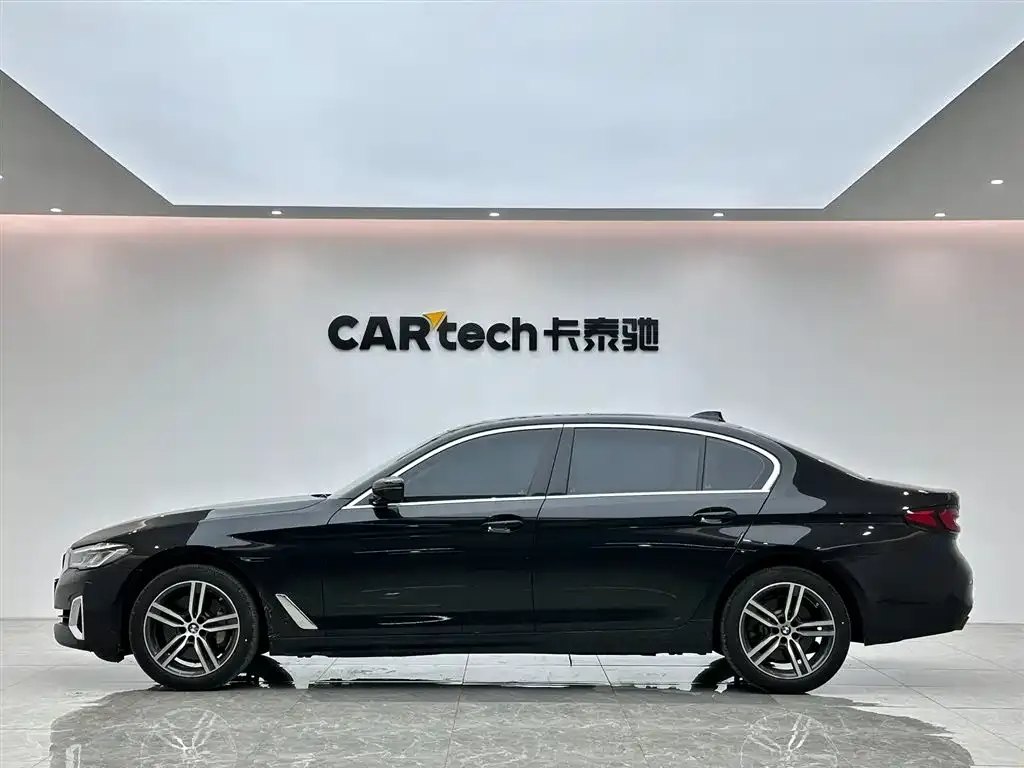 BMW 5 Series — фото 3