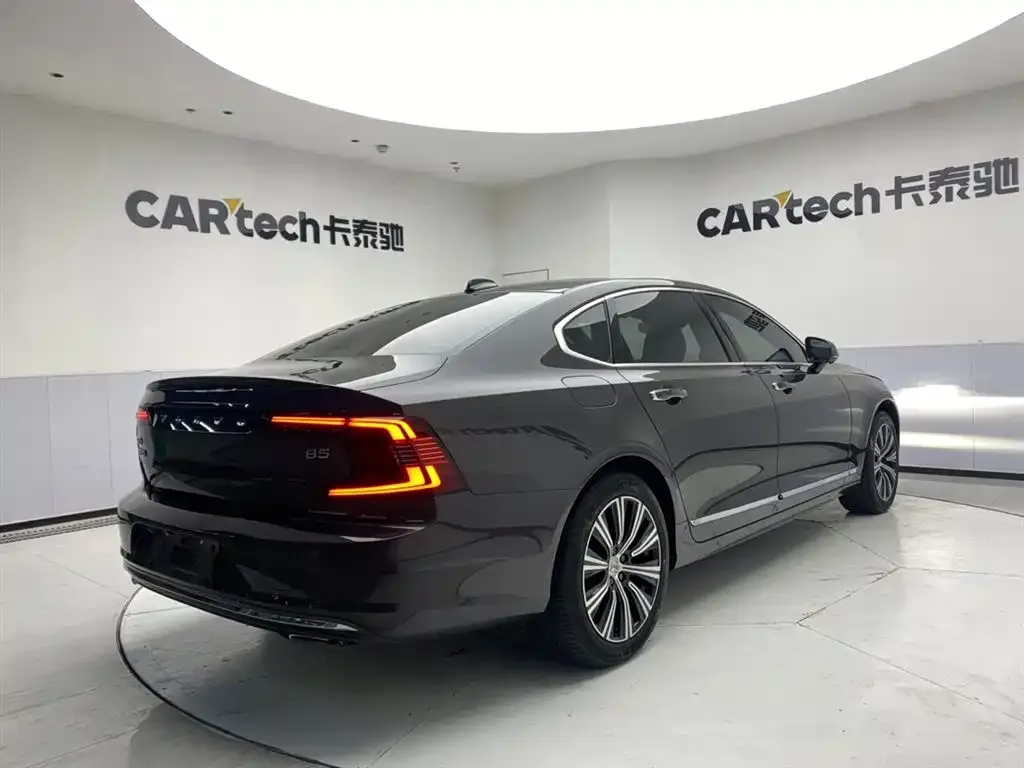 Volvo S90 — фото 6