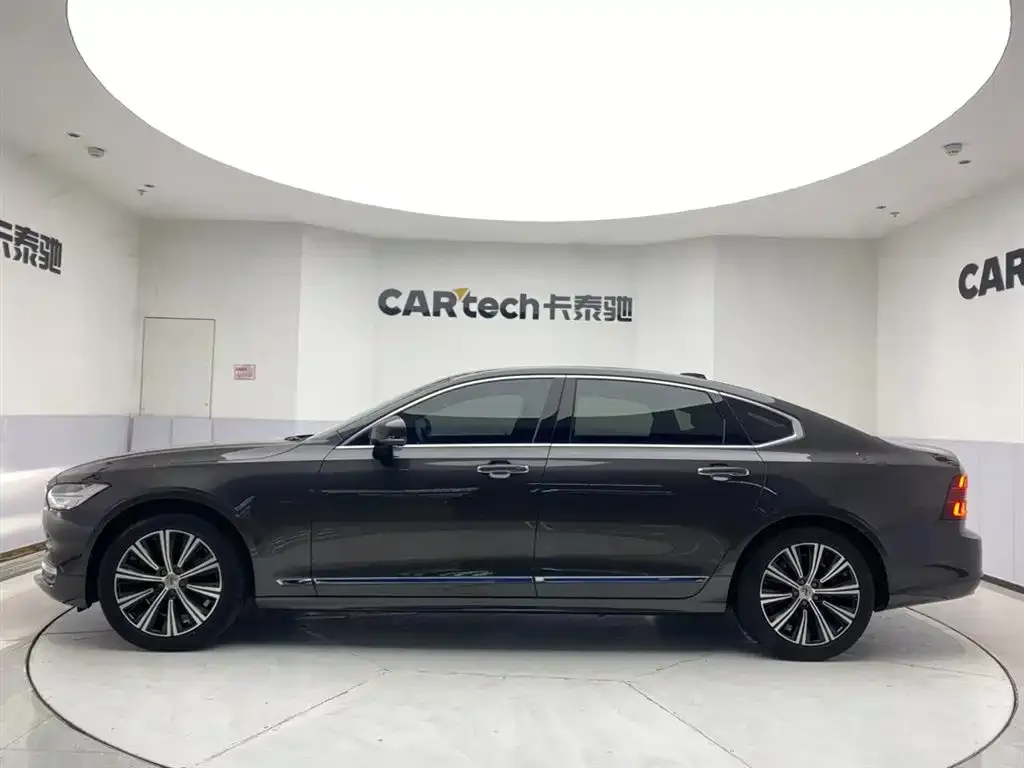 Volvo S90 — фото 5
