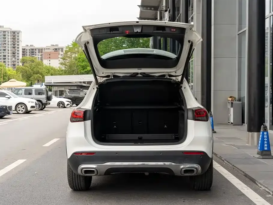 Mercedes-Benz GLA — фото 8