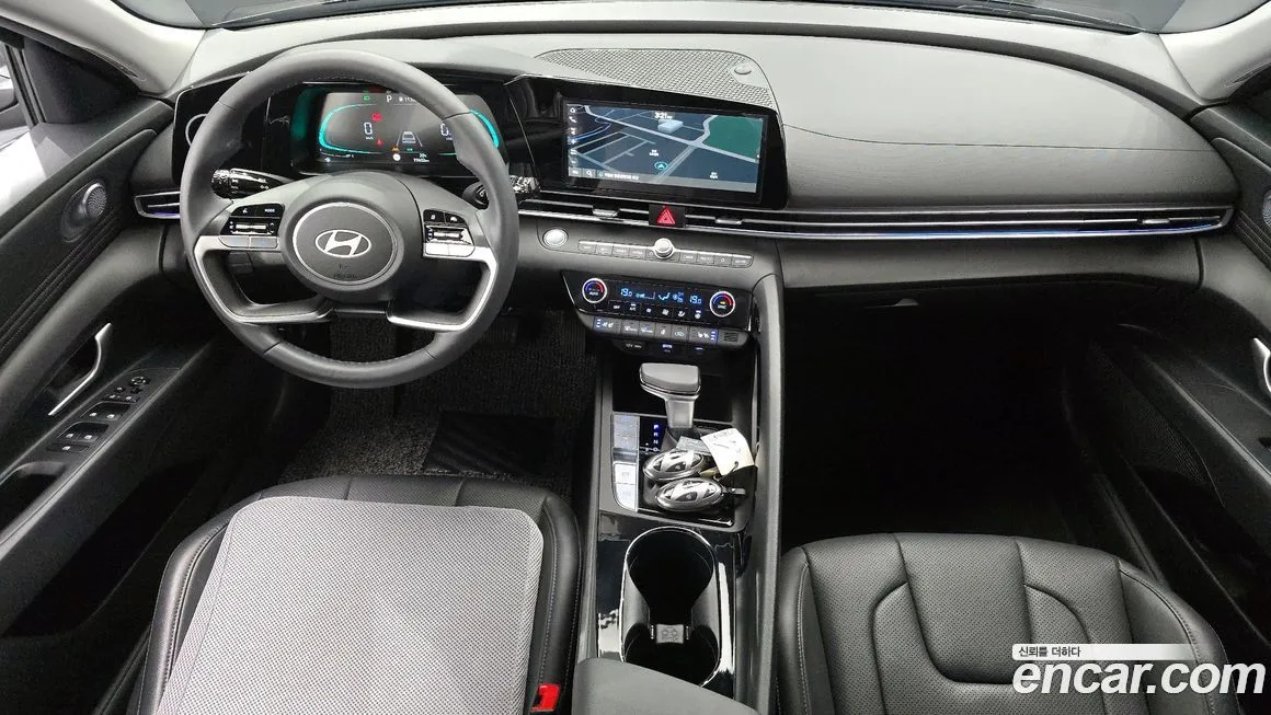 Hyundai AVANTE — фото 9