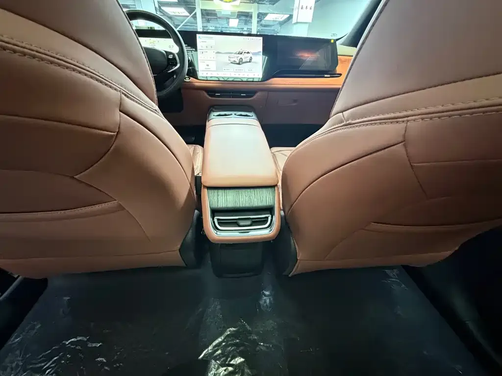 Changan CS75PLUS — фото 3