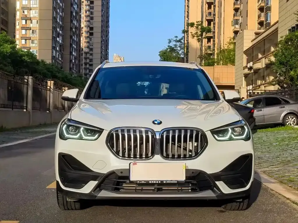 BMW X1 — фото 4