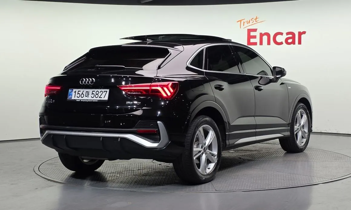 Audi Q3 — фото 5