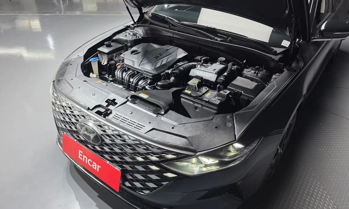 Hyundai Grandeur 2022 из KR, фото 2