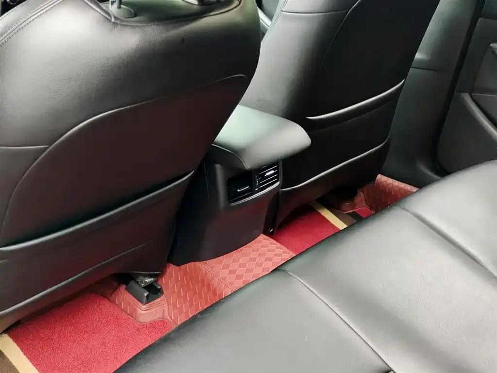 Mazda 3 Axela 2022 из CN, фото 2