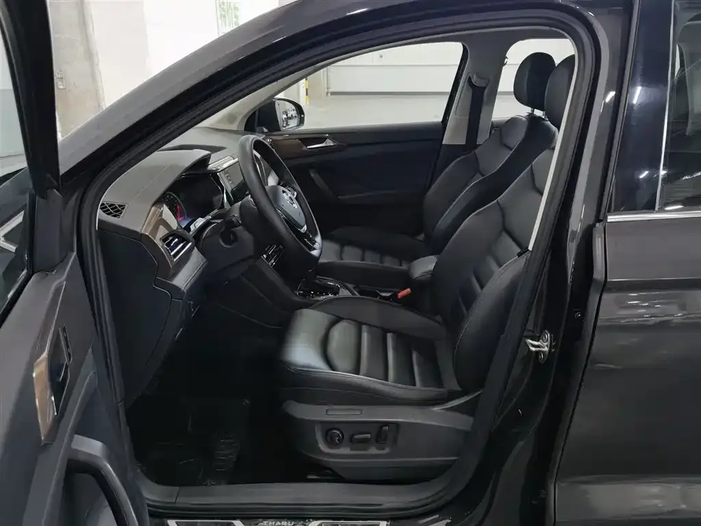 Volkswagen Tharu 2021 из CN, фото 7