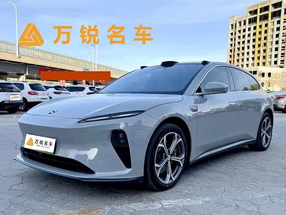 NIO ET5T