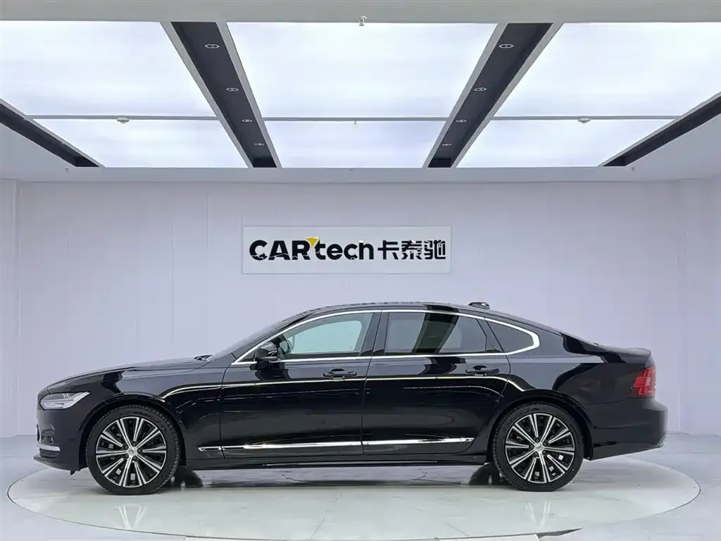 Volvo S90 — фото 8