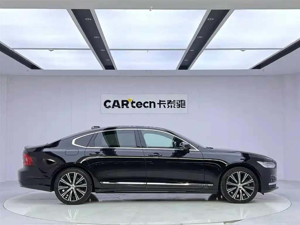 Volvo S90 — фото 3