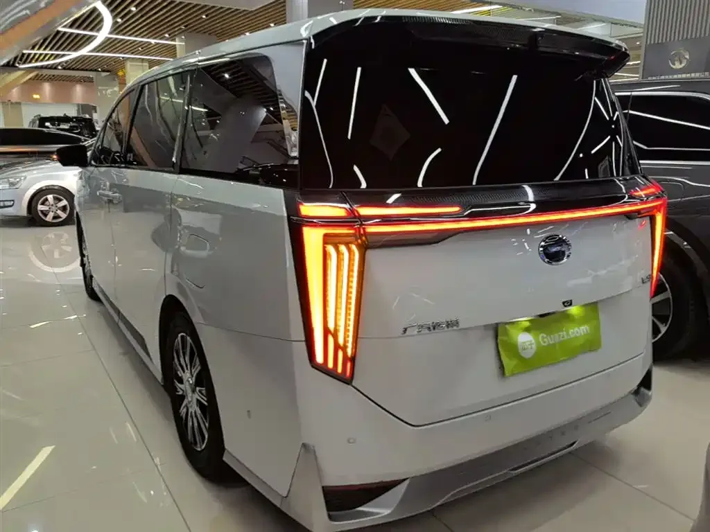 GAC Motor Trumpchi E9 — фото 10