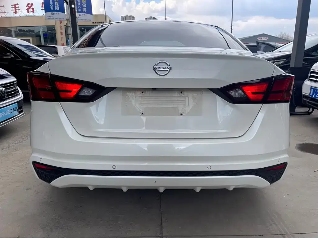 Nissan Teana 2021 из CN, фото 2