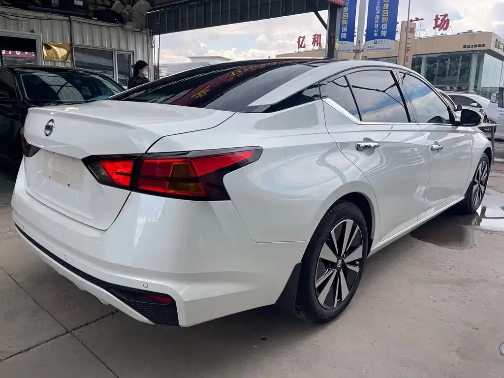 Nissan Teana 2021 из CN, фото 3