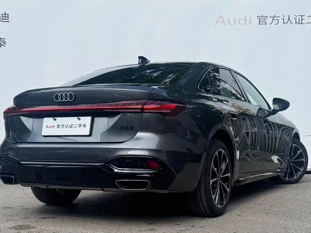 Audi A5L — фото 5