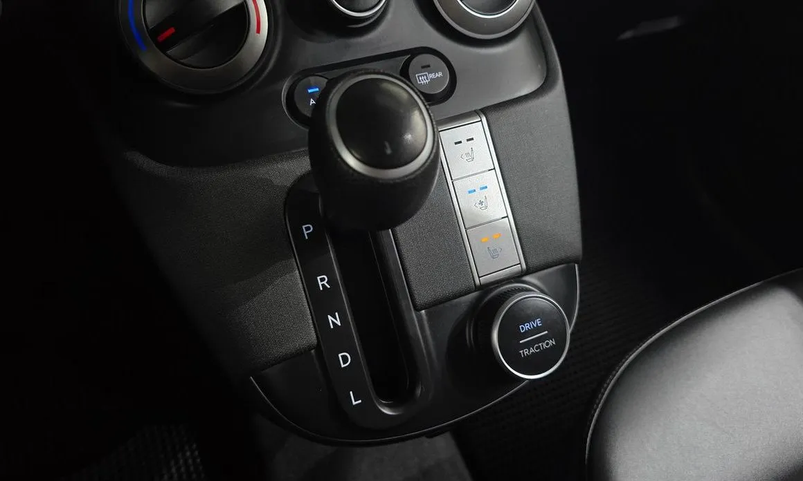 Hyundai Casper 2023 из KR, фото 2