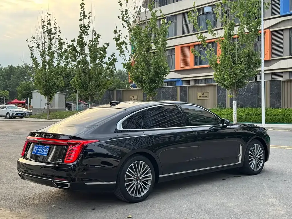 Hongqi H9 — фото 7