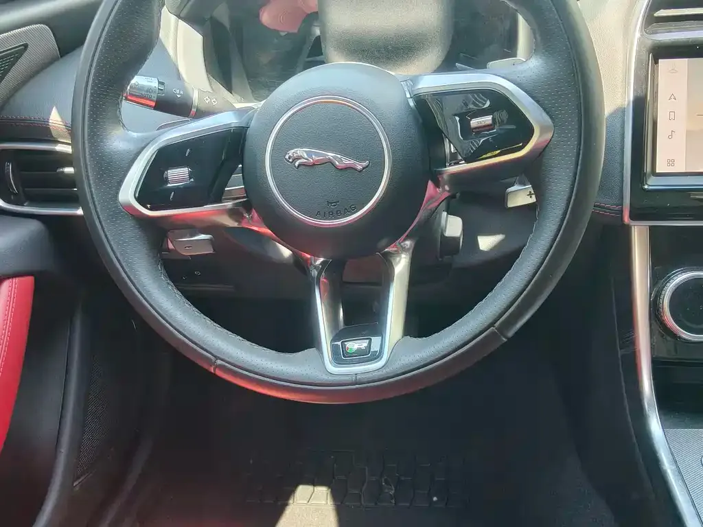 Jaguar XEL 2022 из CN, фото 6