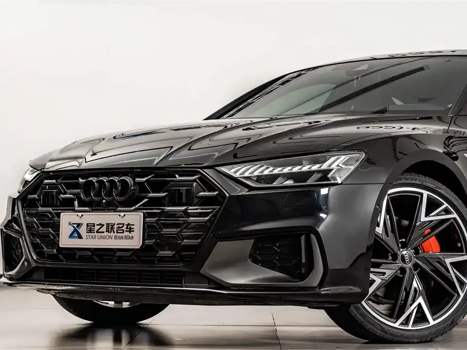 Audi A7L — фото 5