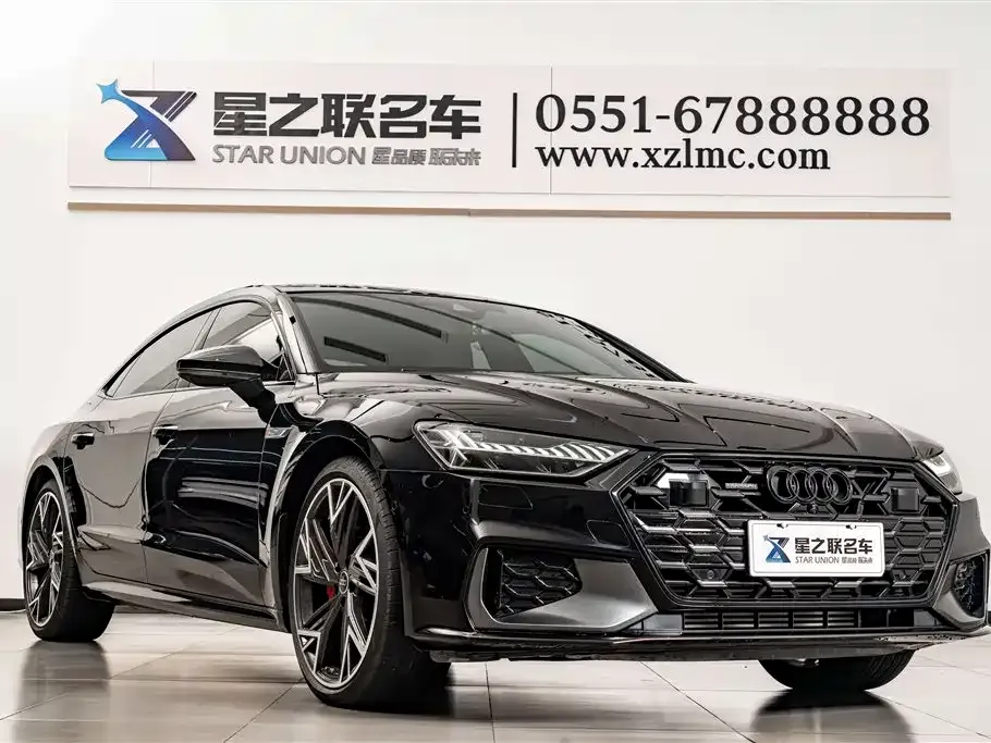Audi A7L — фото 6