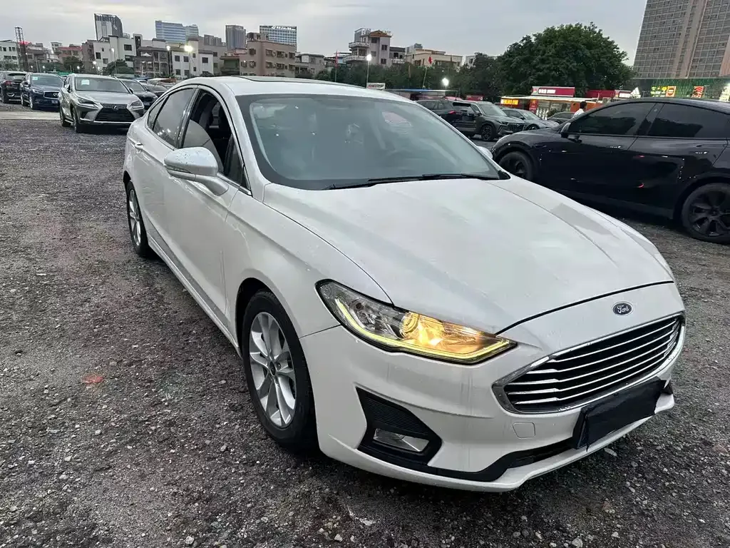Ford Mondeo 2021 из CN, фото 9