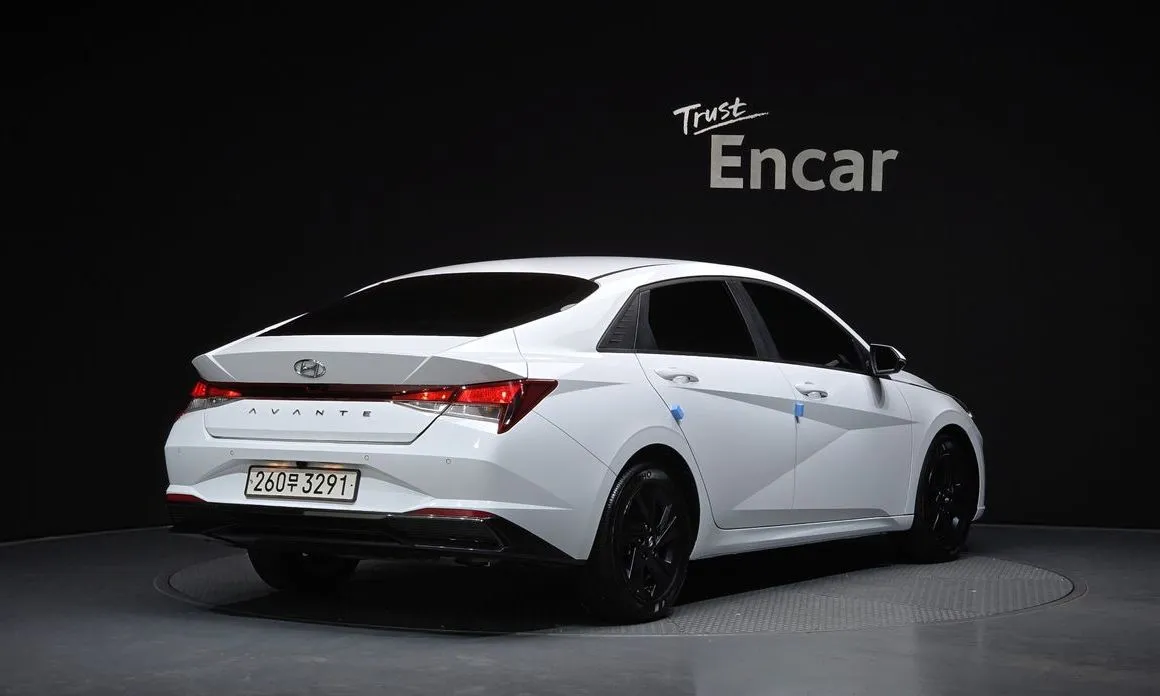 Hyundai AVANTE 2022 из KR, фото 3