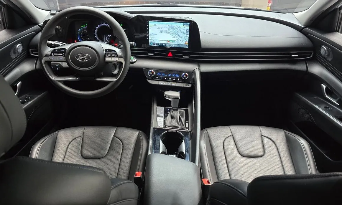Hyundai AVANTE 2022 из KR, фото 6