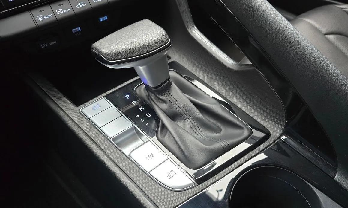 Hyundai AVANTE 2022 из KR, фото 7