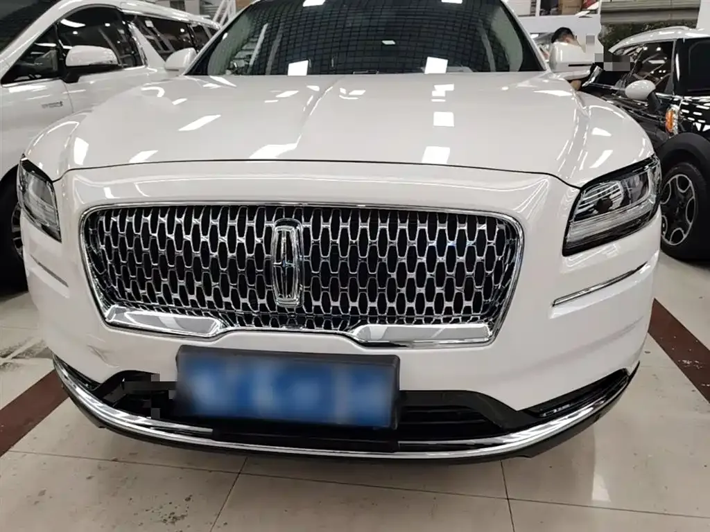 Lincoln Nautilus 2023 из CN, фото 6