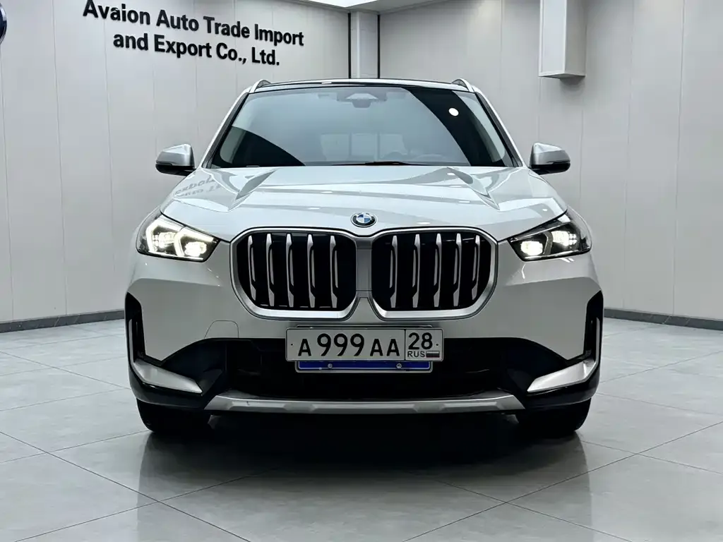 BMW X1 — фото 3