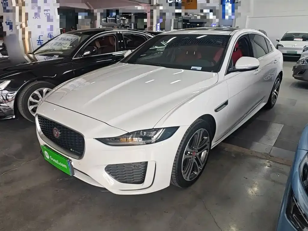 Jaguar XEL — фото 10