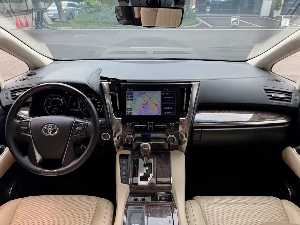 Toyota Vellfire 2023 из CN, фото 3