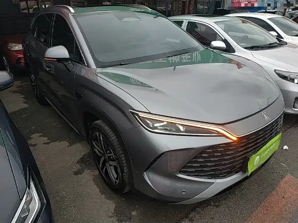 BYD L DM-i — фото 4