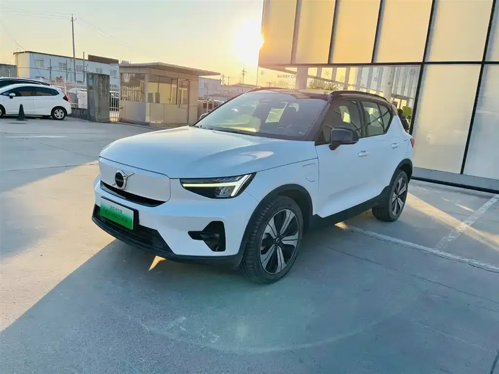 Volvo XC40 NEV