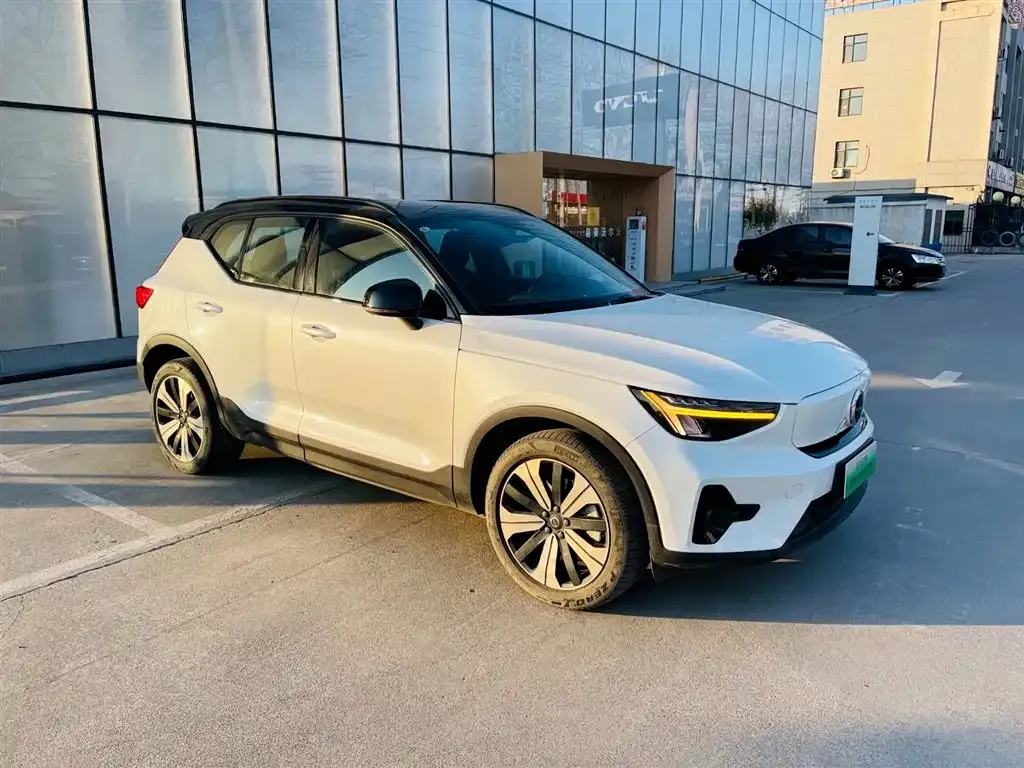 Volvo XC40 NEV 2023 из CN, фото 6
