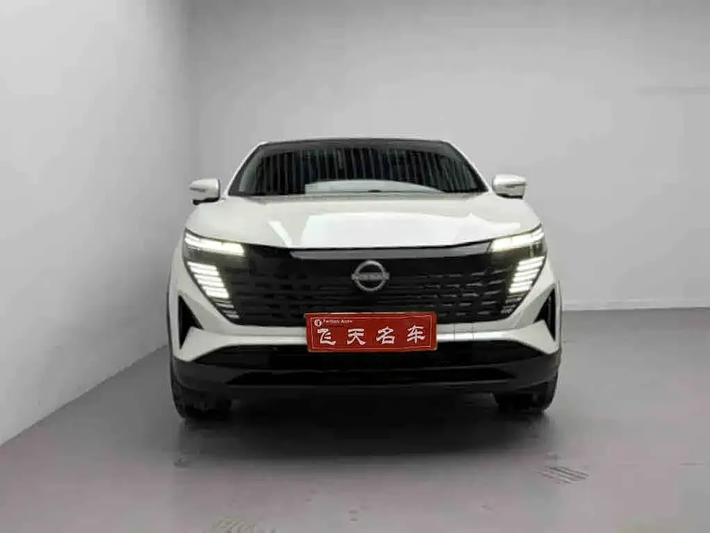 Nissan Qashqai — фото 1