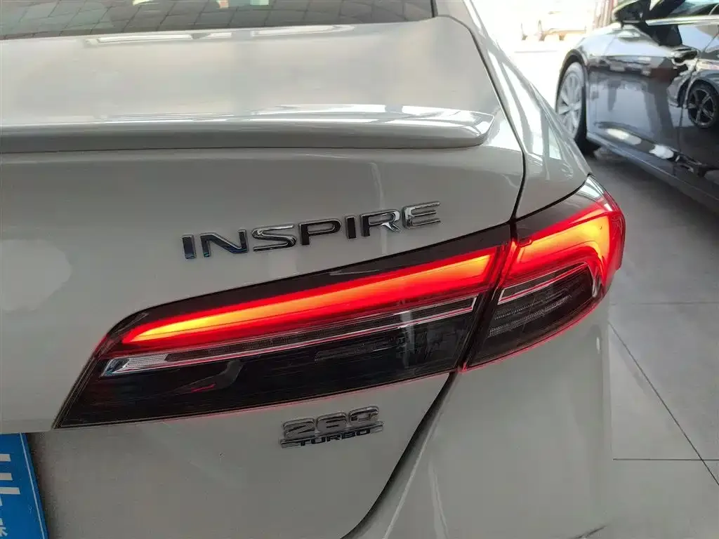 Honda Inspire — фото 4