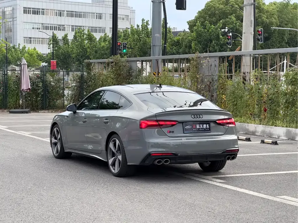 Audi S5 2023 из CN, фото 5