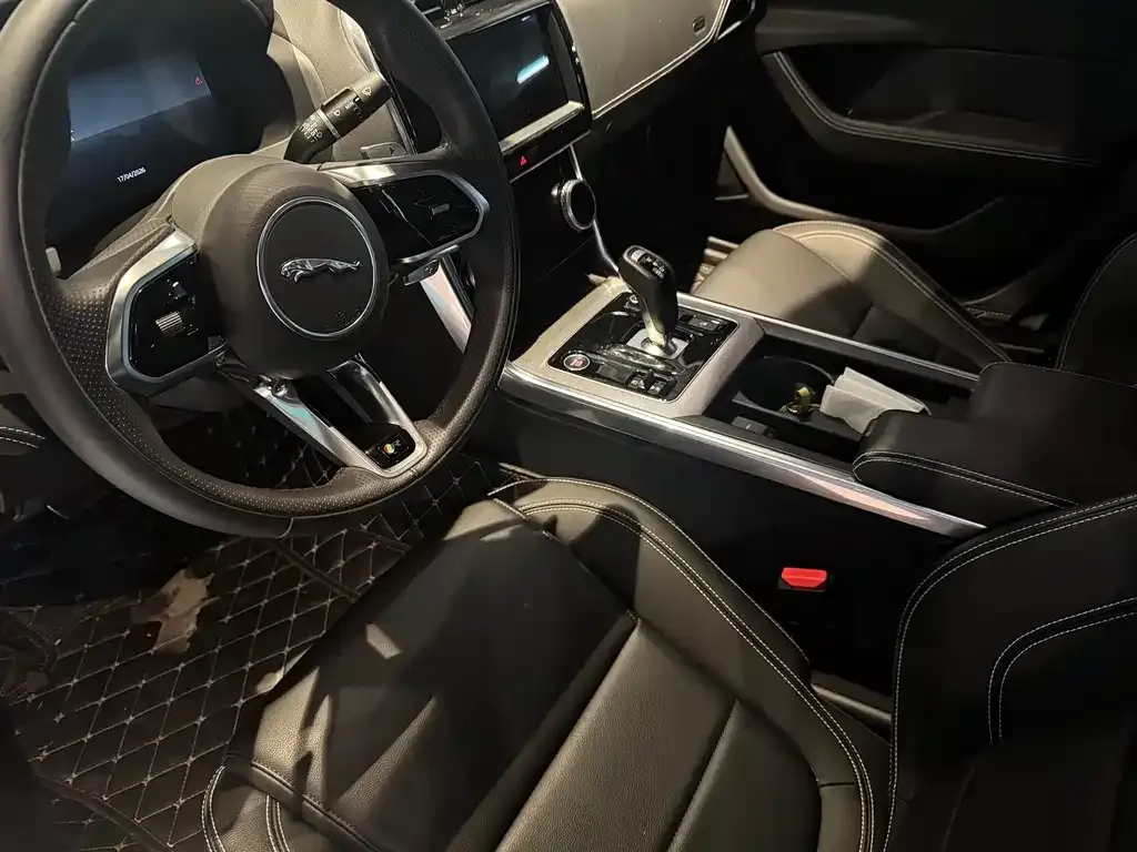 Jaguar XEL 2023 из CN, фото 4