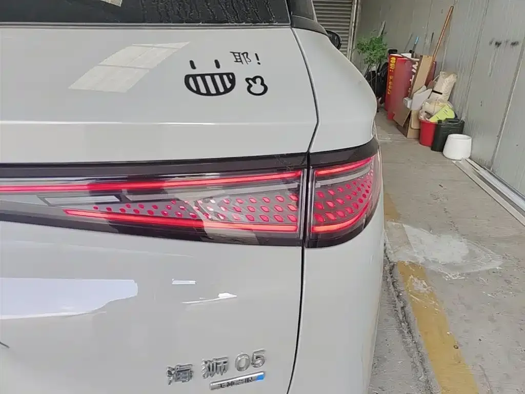 BYD Seal 05 DM-i — фото 5