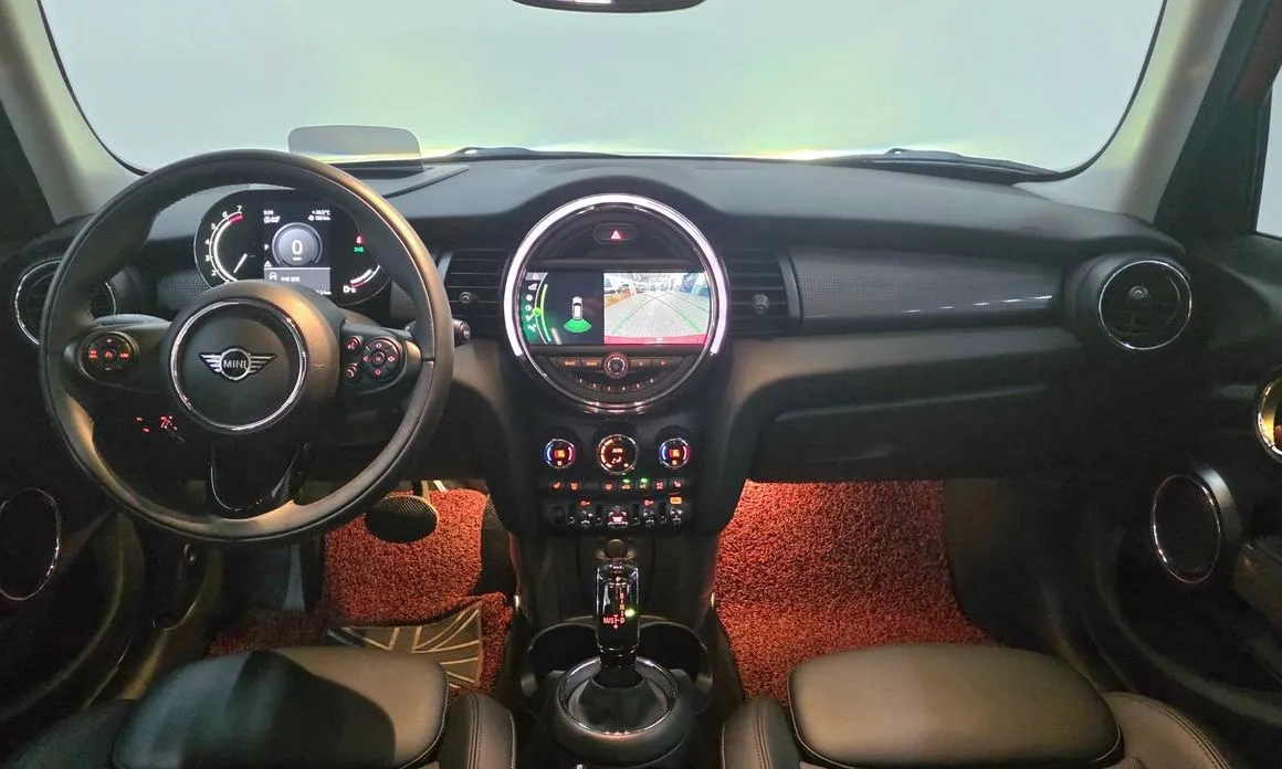 Mini Cooper 2021 из KR, фото 10