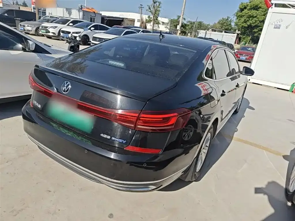Volkswagen Passat New Energy 2022 из CN, фото 3