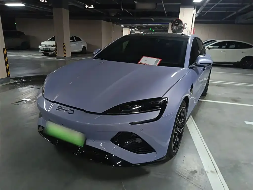 BYD Seal — фото 4