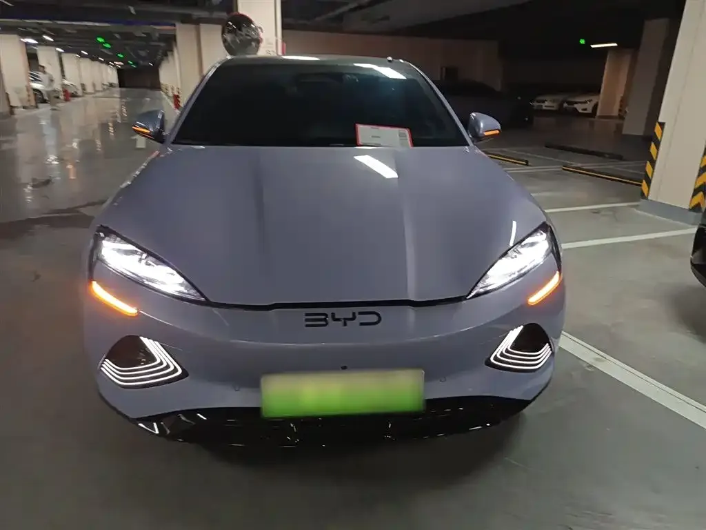 BYD Seal — фото 6