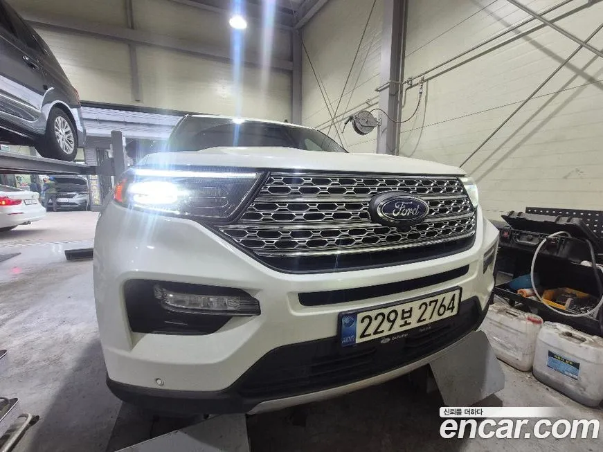 Ford Explorer 2021 из KR, фото 3